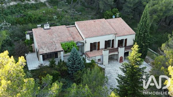 Maison à vendre 6 pièces 180 m² Rognes