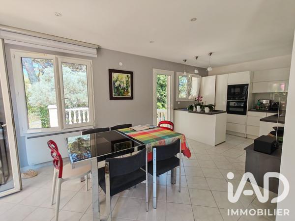 Maison à vendre 5 pièces 157 m² Six-Fours-les-Plages