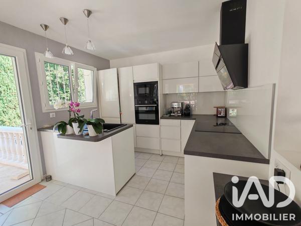 Maison à vendre 5 pièces 157 m² Six-Fours-les-Plages