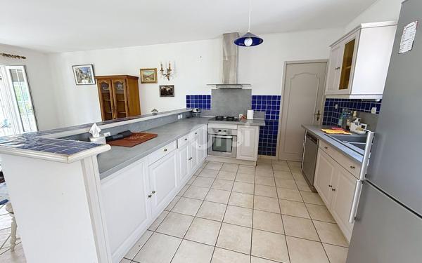 Maison à vendre    4 pièces •  Puget-sur-Argens