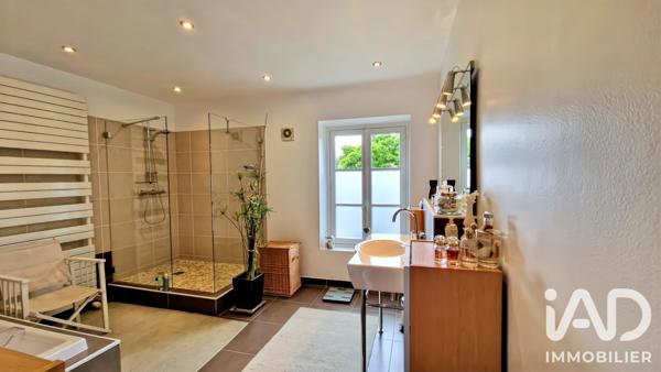 Maison à vendre 7 pièces 217 m² Marines