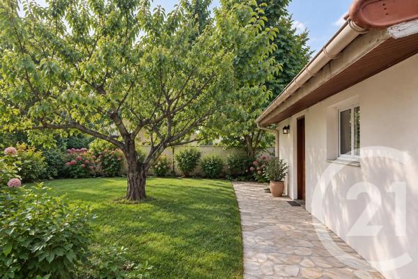 Maison à vendre  4 pièces - 84,14 m 2   AUBERVILLIERS  - 93