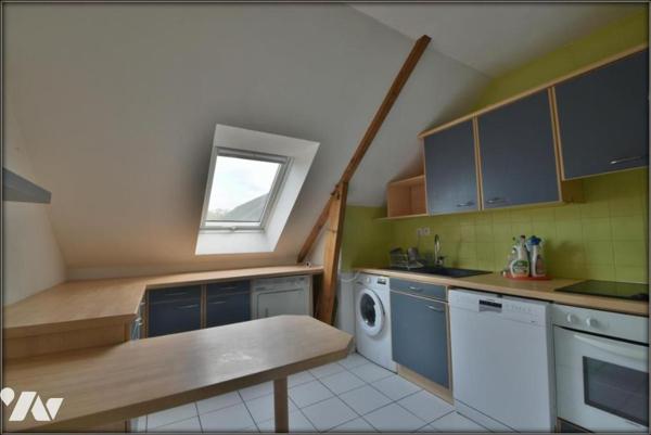 GRAND APPARTEMENT DE TYPE 3 PACE CENTRE ASCENSEUR GARAGE TERRASSE