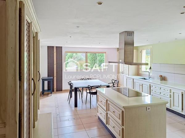 Rare à la vente, coup de coeur  : la Maison de Famille par excellence (6 Chambres)