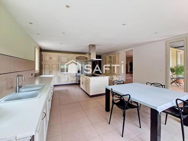 Rare à la vente, coup de coeur  : la Maison de Famille par excellence (6 Chambres)