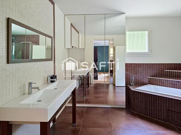 Rare à la vente, coup de coeur  : la Maison de Famille par excellence (6 Chambres)