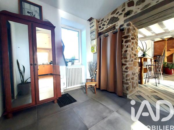 Maison à vendre 9 pièces 175 m² Le Lion-d'Angers