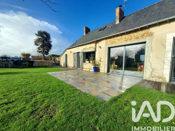 Maison à vendre 9 pièces 175 m² Le Lion-d'Angers