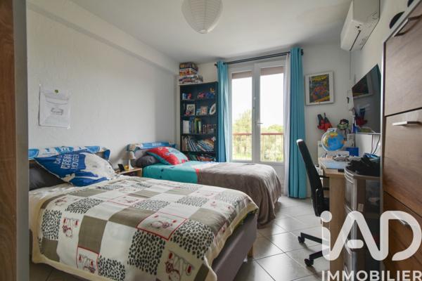 Appartement à vendre 4 pièces 74 m² Aubagne