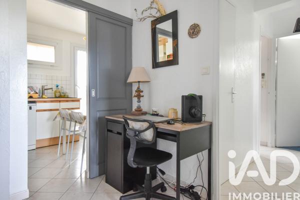 Appartement à vendre 4 pièces 74 m² Aubagne