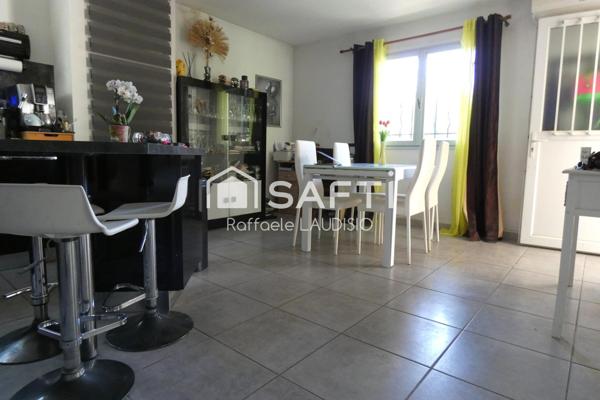 À 6 min des plages, villa 3 logements à Boulouris