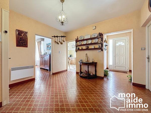 Vaste maison idéalement située sur parc de 7900 m²