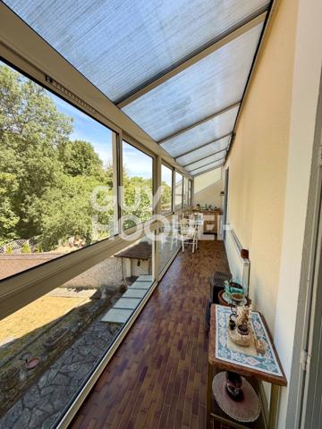 Belle maison de 121m²  sur un terrain 450m²  à deux minutes du centre ville  et de la gare de Moret-sur-Loing