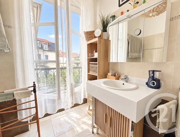 Maison à vendre  5 pièces - 198,48 m 2   FONTAINEBLEAU  - 77