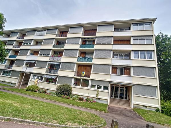 Achat appartement près de LIMOGES - 5 pièce(s) - 97 m² - 86 400 €
