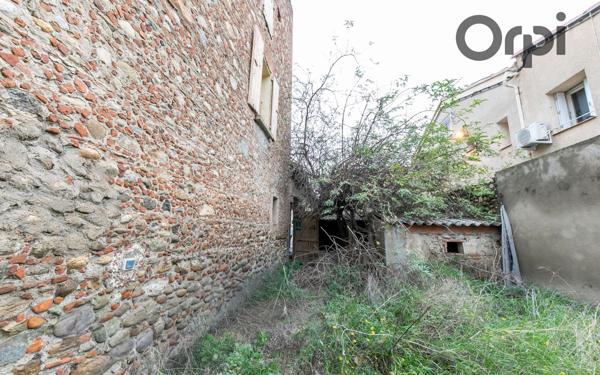 Maison à vendre    6 pièces • 220 m2 Pézilla-la-Rivière