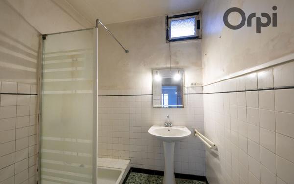 Maison à vendre    6 pièces • 220 m2 Pézilla-la-Rivière