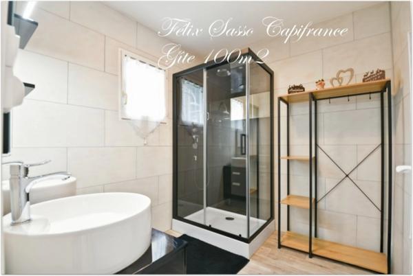 A 5 minutes d'Argelès-Gazost 65400, superbe maison sans travaux avec gîte et vue panoramique sur les montagnes !