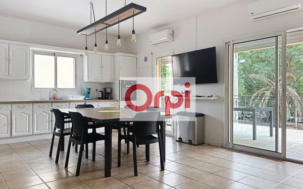 Immeuble à vendre    5 pièces •  Perpignan