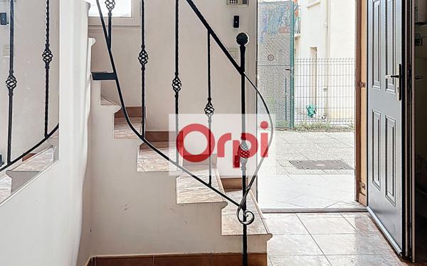 Immeuble à vendre    5 pièces •  Perpignan