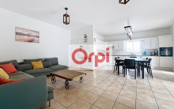 Immeuble à vendre    5 pièces •  Perpignan