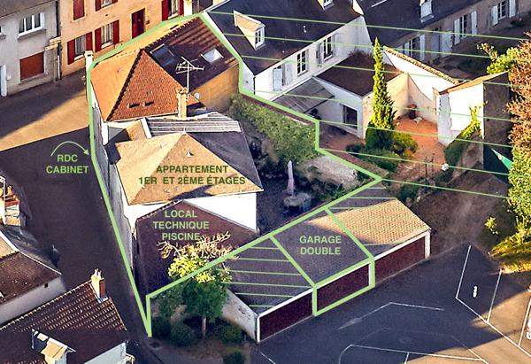 Immeuble 10 pièces - 270 m²