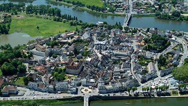 Immeuble 10 pièces - 270 m²