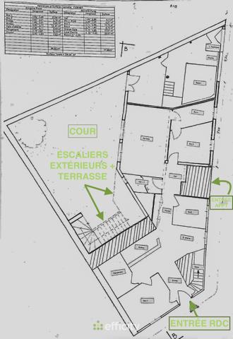 Immeuble 10 pièces - 270 m²