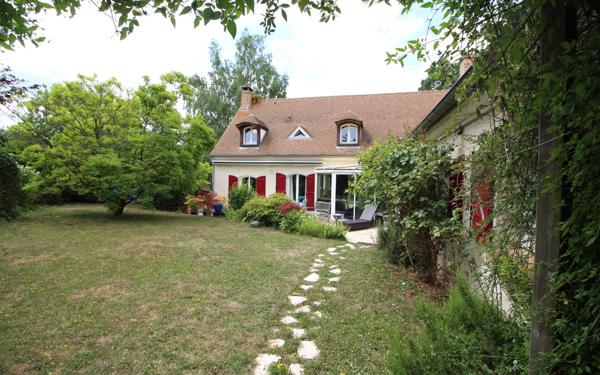 Maison à vendre    6 pièces •  Mareuil-lès-Meaux
