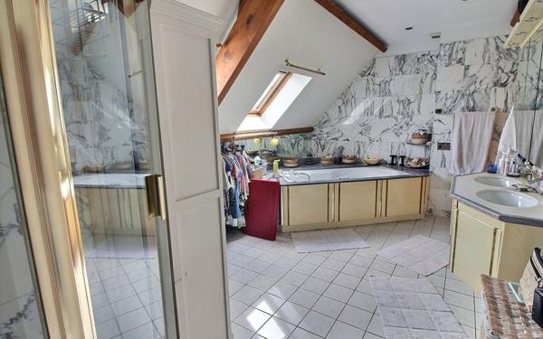 Maison à vendre    6 pièces •  Mareuil-lès-Meaux