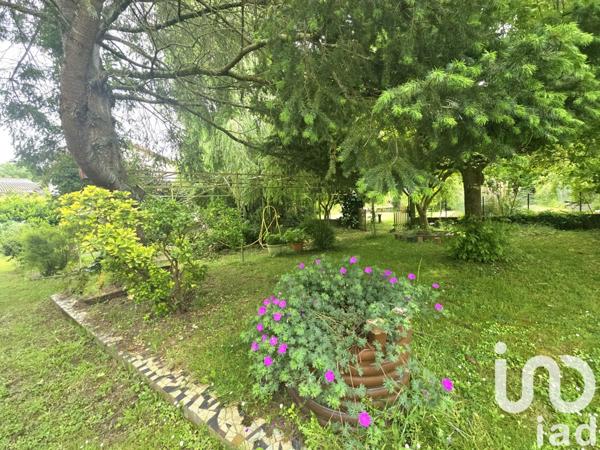 Maison 6 pièces de 156 m² à Andrest (65390)