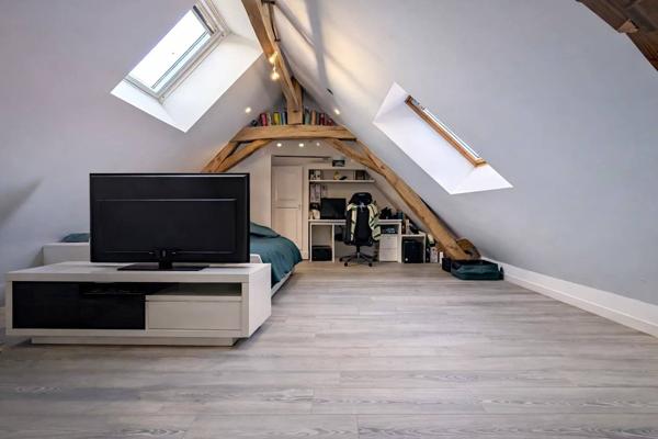 Maison de Bourg 139 m² - 6 piéces - 37140 Chouzé sur Loire