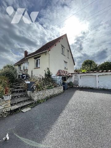 Maison 5 pièces 150 m² sur un terrain de 800 m² (MONDEVILLE)