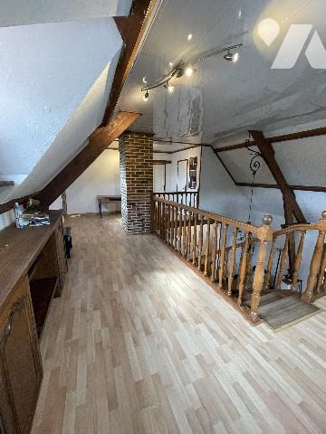 Maison 5 pièces 150 m² sur un terrain de 800 m² (MONDEVILLE)