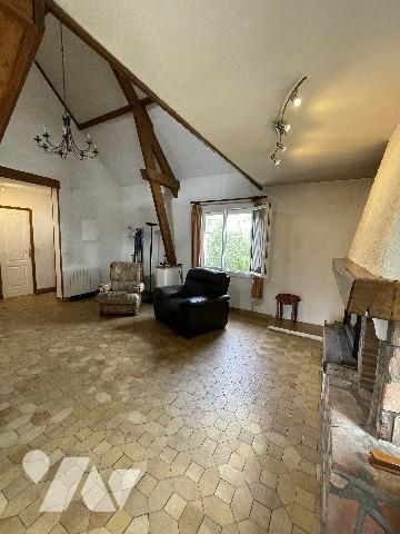 Maison 5 pièces 150 m² sur un terrain de 800 m² (MONDEVILLE)
