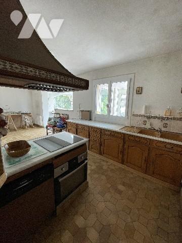 Maison 5 pièces 150 m² sur un terrain de 800 m² (MONDEVILLE)