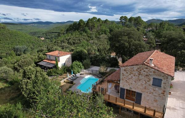 Villa de 266 m2 sur 1615 m2 de terrain