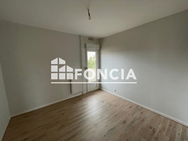 Location Appartement 4 pièces 67.55 m² - RESIDENCE ESPLANADE Dijon 21000