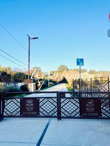 La Ciotat (13600) - Maison comptenporaine -