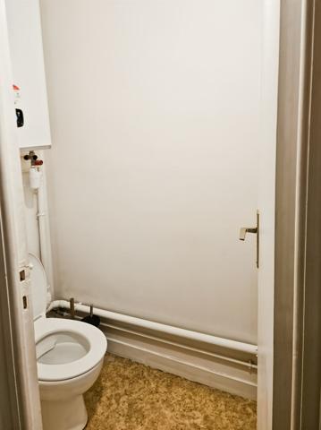 3 pièces, plancher et belle hauteur sous plafond