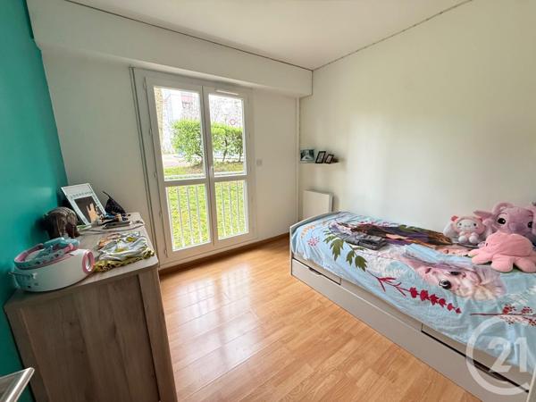 Appartement F3 Bis à vendre  4 pièces - 79 m2 LES ULIS - 91