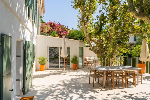 Vente Maison de luxe Marseille 7 6 Pièces 190 m²