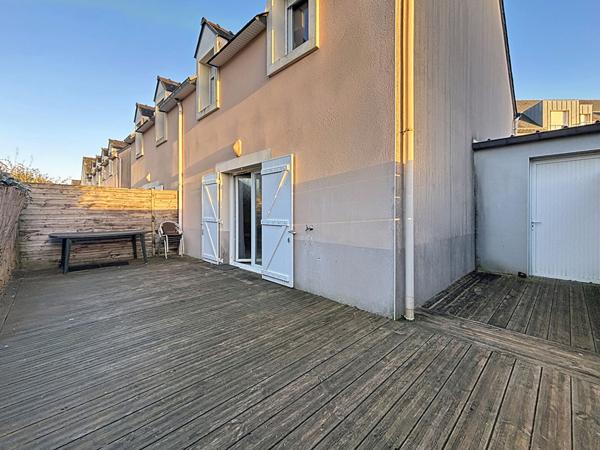 Maison Hennebont 3 chambres, avec garage et terrasse. 73 m2