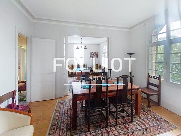 À VENDRE - DIVES SUR MER jolie villa Normande d'environ 200m² de 8 pièces