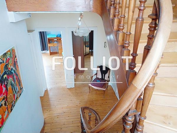 À VENDRE - DIVES SUR MER jolie villa Normande d'environ 200m² de 8 pièces