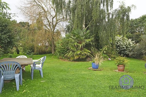 Propriété 6 gîtes en pierre, piscine et annexe