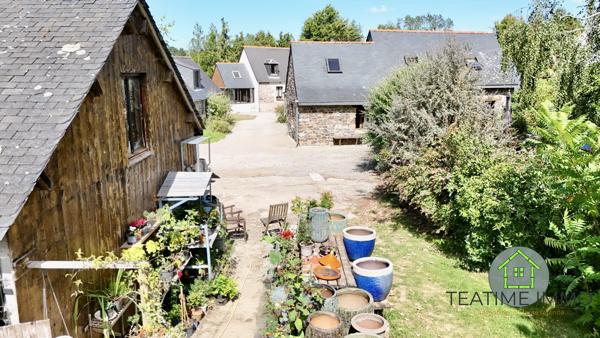 Propriété 6 gîtes en pierre, piscine et annexe