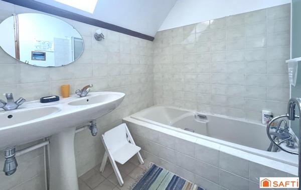 Propriété de famille 204 m2 hab, dependance, parc