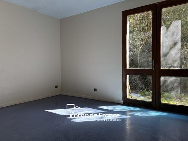 Maison en pierre avec terrain