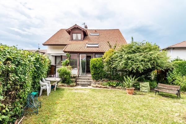À vendre à Sciez, maison de caractère de 130 m² avec un beau terrain attenant